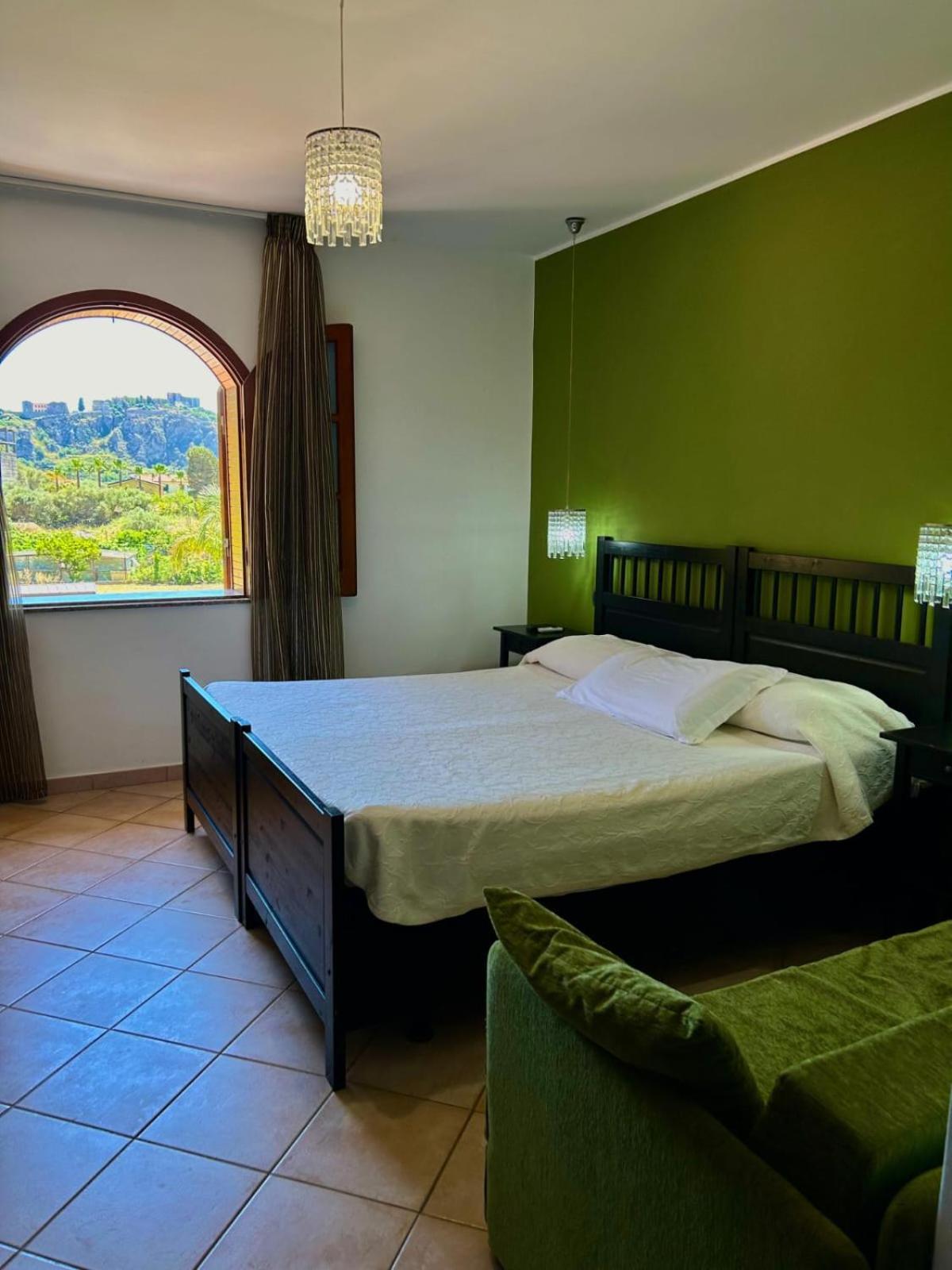 B&B Villa Rodriguez Милацо Екстериор снимка